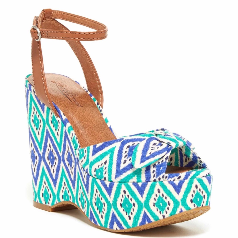 Lucky Brand Viera Wedges Size: 7.5